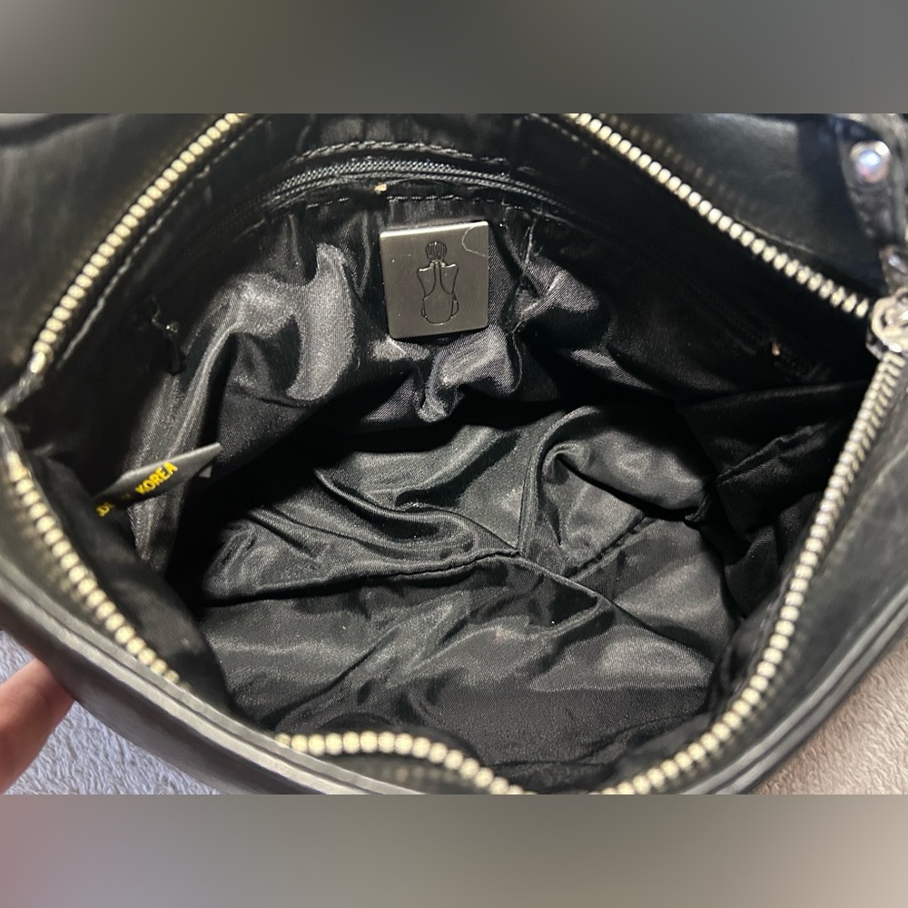 The Sak Genuine Leather Shoulder Bag - Picture 8 of 8